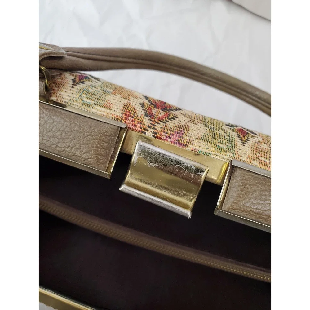 Vintage (1950's/1960's) Tapestry Handbag‎